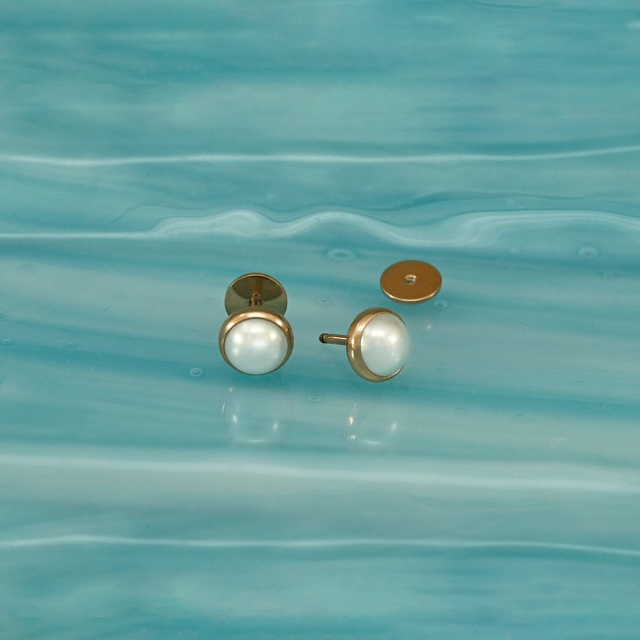 Half Pearl Rose Gold image 3