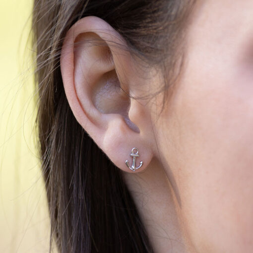 Anchor ComfyEarrings pictured in a model's ear.